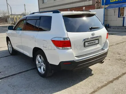 Toyota Highlander 2011 года за 13 500 000 тг. в Астана – фото 3