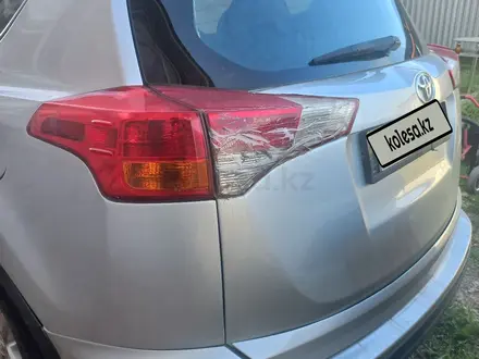 Toyota RAV4 2014 года за 6 000 000 тг. в Актобе – фото 7