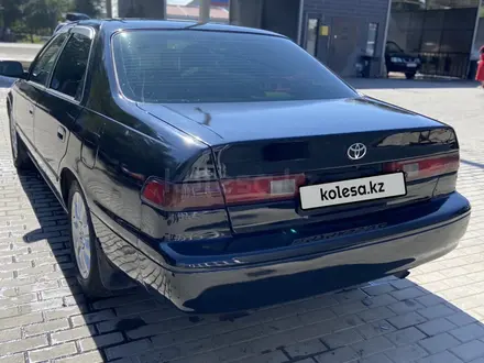 Toyota Camry 1998 года за 3 800 000 тг. в Алматы – фото 4