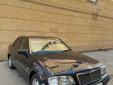 Mercedes-Benz C 220 1995 года за 3 400 000 тг. в Атырау – фото 3