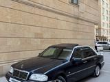Mercedes-Benz C 220 1995 года за 3 400 000 тг. в Атырау