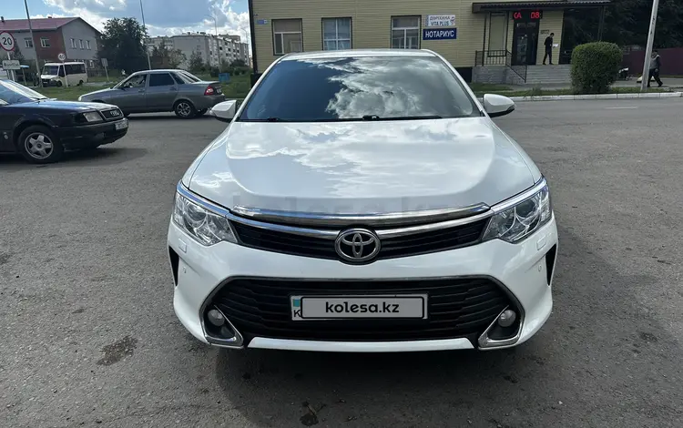 Toyota Camry 2015 года за 11 000 000 тг. в Экибастуз