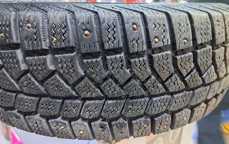 Шины 3шт 185/55 R15for30 000 тг. в Актобе