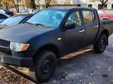 Mitsubishi L200 2007 года за 1 900 000 тг. в Алматы – фото 2