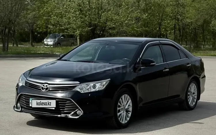Toyota Camry 2015 годаүшін10 900 000 тг. в Актобе