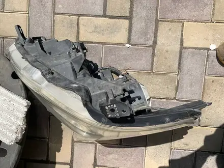 Передние фары с БИЛЕД В отличном состоянии за 110 000 тг. в Алматы – фото 9