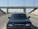 Chrysler 300C 2005 года за 6 500 000 тг. в Жанаозен – фото 4