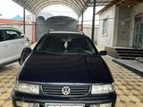 Volkswagen Passat 1994 года за 1 950 000 тг. в Шымкент – фото 2