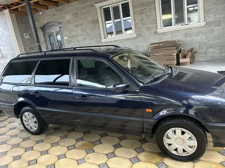 Volkswagen Passat 1994 года за 1 950 000 тг. в Шымкент