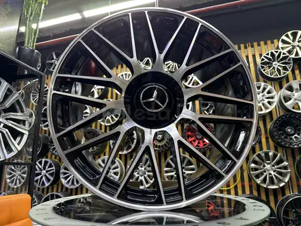 Диски Mercedes Benz R-20*5*112 Разно Широкие в наличии Astana за 342 000 тг. в Астана