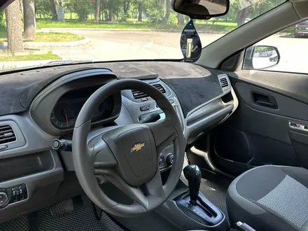 Chevrolet Cobalt 2022 года за 4 950 000 тг. в Алматы – фото 17