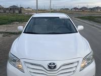 Toyota Camry 2010 года за 4 600 000 тг. в Атырау