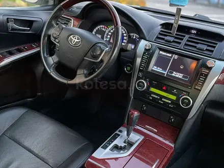 Toyota Camry 2012 года за 12 000 000 тг. в Шымкент – фото 13