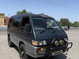 Mitsubishi Delica 1992 годаүшін2 400 000 тг. в Алматы