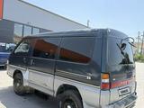 Mitsubishi Delica 1992 годаүшін2 400 000 тг. в Алматы – фото 4