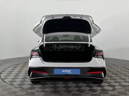 Hyundai Elantra 2023 года за 7 240 000 тг. в Караганда – фото 9