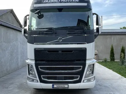 Volvo  FH 2018 года за 36 000 000 тг. в Шымкент – фото 2