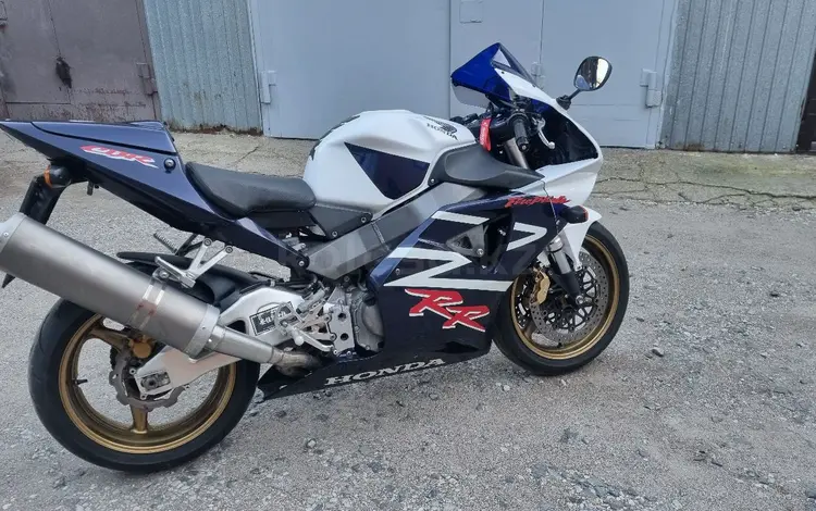 Honda  CBR 954RR Fireblade 2004 годаfor2 300 000 тг. в Астана