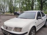 Volkswagen Bora 2005 года за 2 000 000 тг. в Алматы – фото 2
