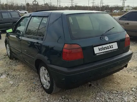 Volkswagen Golf 1996 года за 1 800 000 тг. в Шымкент – фото 4