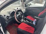 Chevrolet Aveo 2014 года за 3 500 000 тг. в Усть-Каменогорск – фото 4