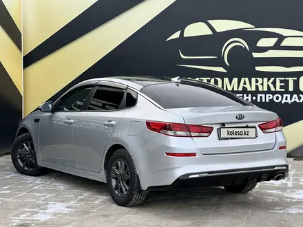 Kia Optima 2019 года за 9 250 000 тг. в Атырау – фото 4