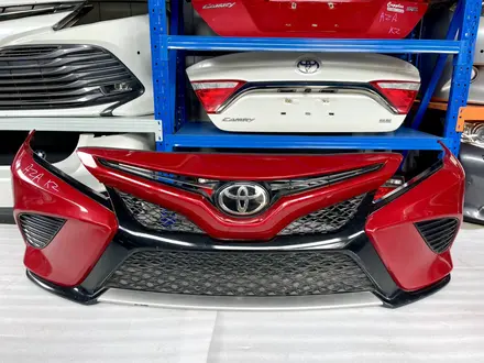 Передний бампер SE XSE Camry 70 75 Камри 70 75 за 320 000 тг. в Шымкент – фото 3