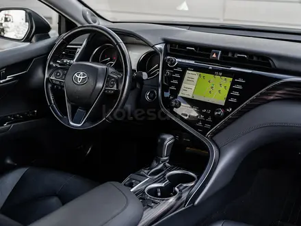 Toyota Camry 2021 года за 15 800 000 тг. в Астана – фото 15