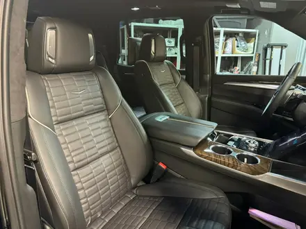 Cadillac Escalade Sport Platinum 2025 года за 90 000 000 тг. в Алматы – фото 41