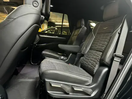 Cadillac Escalade Sport Platinum 2025 года за 90 000 000 тг. в Алматы – фото 48