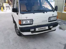 Toyota Lite Ace, 1990