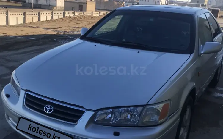 Toyota Camry 2000 годаfor3 800 000 тг. в Актау