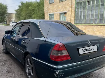 Mercedes-Benz C 220 1995 года за 2 000 000 тг. в Караганда – фото 6