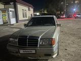 Mercedes-Benz E 400 1990 года за 3 000 000 тг. в Жезказган – фото 2