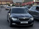 Skoda Superb 2013 года за 4 100 000 тг. в Тараз – фото 2