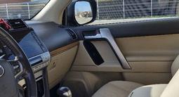Toyota Land Cruiser Prado 2022 года за 27 500 000 тг. в Актобе – фото 4