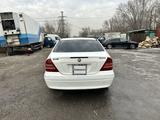 Mercedes-Benz C 240 2004 года за 2 550 000 тг. в Алматы – фото 5
