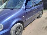 Kia Carnival 2001 годаүшін4 500 000 тг. в Сарыкемер – фото 5