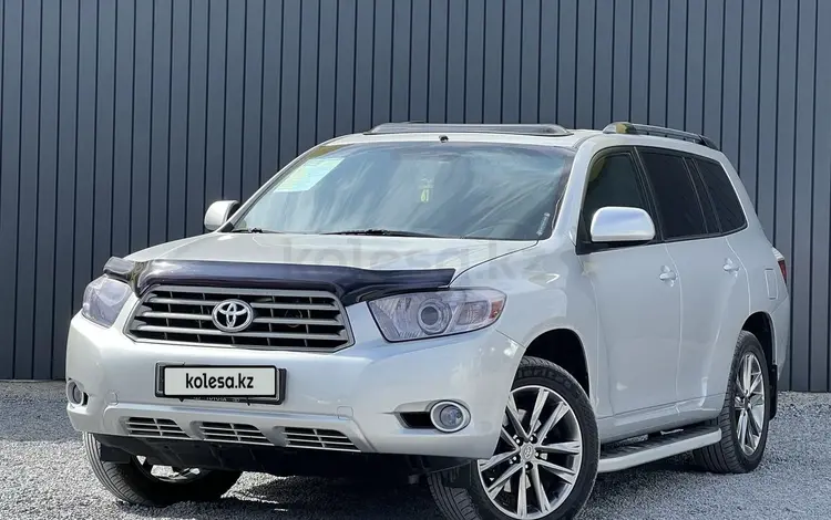 Toyota Highlander 2010 года за 11 200 000 тг. в Актобе