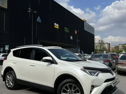 Toyota RAV4 2018 годаүшін15 000 000 тг. в Шымкент