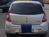 Renault Sandero 2014 года за 3 300 000 тг. в Караганда – фото 4