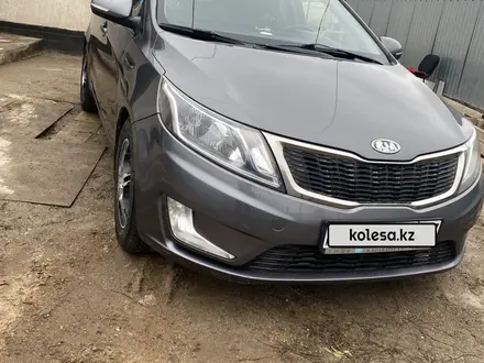 Kia Rio 2013 года за 3 400 000 тг. в Уральск – фото 4