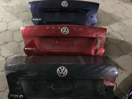 Крышка багажника Volkswagen polo за 125 000 тг. в Алматы