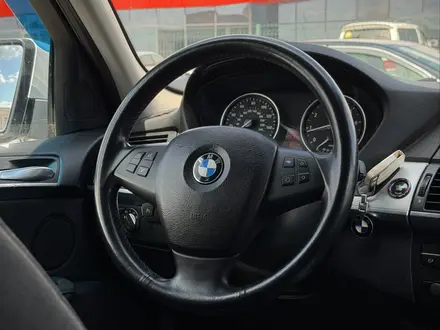 BMW X5 2011 года за 4 500 000 тг. в Караганда – фото 12