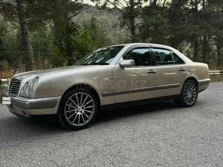 Mercedes-Benz E 280 1999 года за 3 250 000 тг. в Алматы – фото 3