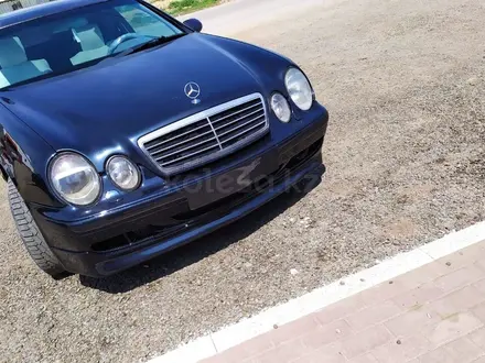 Mercedes-Benz CLK 230 1999 годаүшін3 300 000 тг. в Кокшетау – фото 2