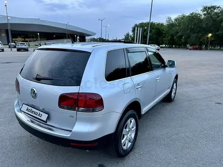 Volkswagen Touareg 2006 года за 6 500 000 тг. в Талдыкорган – фото 9