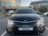 Kia K5 2018 года за 8 700 000 тг. в Астана – фото 2