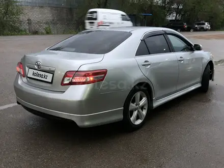 Toyota Camry 2011 года за 7 000 000 тг. в Алматы – фото 4