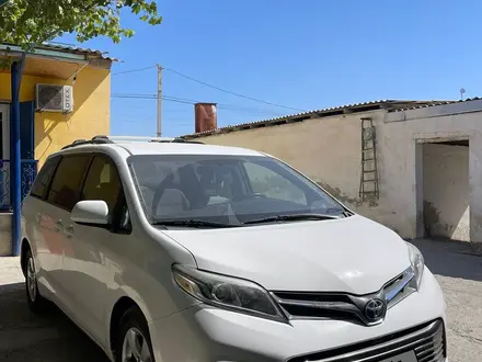 Toyota Sienna 2016 года за 13 500 000 тг. в Актау – фото 3